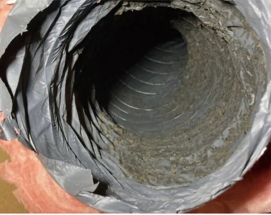 約15年運転のダクト内部